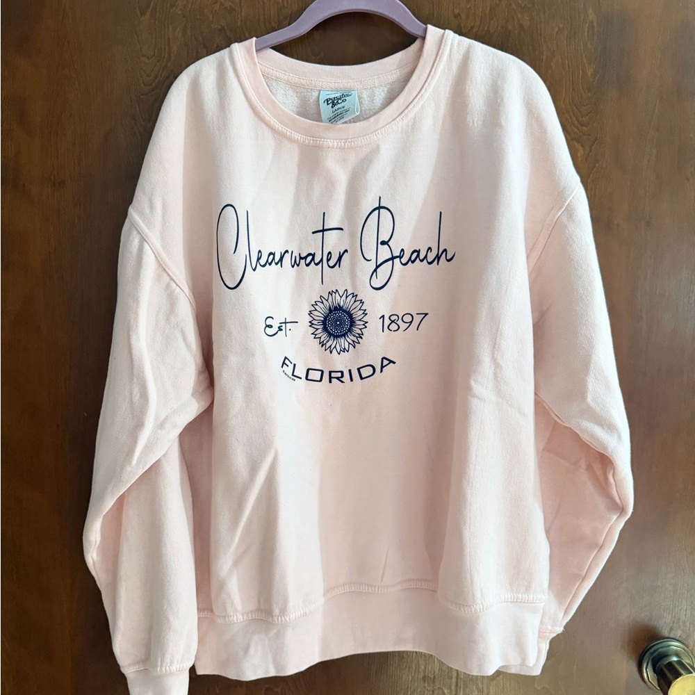 Clearwater Beach Graphic Pullover Sweatshirt - Light Pink